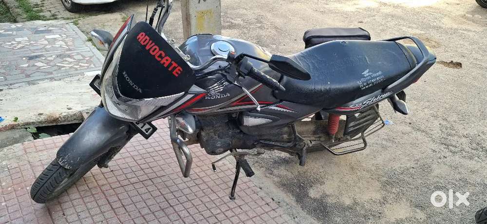 Honda CB shine