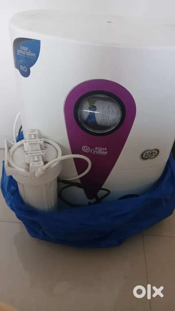 ॲक्वागार्ड विकणे आहे.