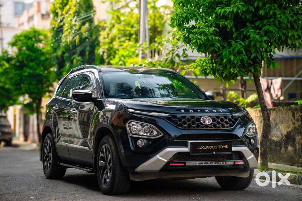 Tata Safari 2.0 XZ Plus Dark Edition, 2023, Diesel