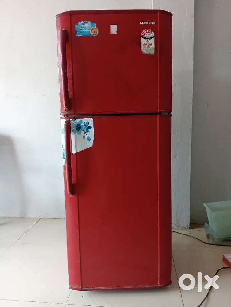 Samsung Fridge Good Condition Urgent Sale