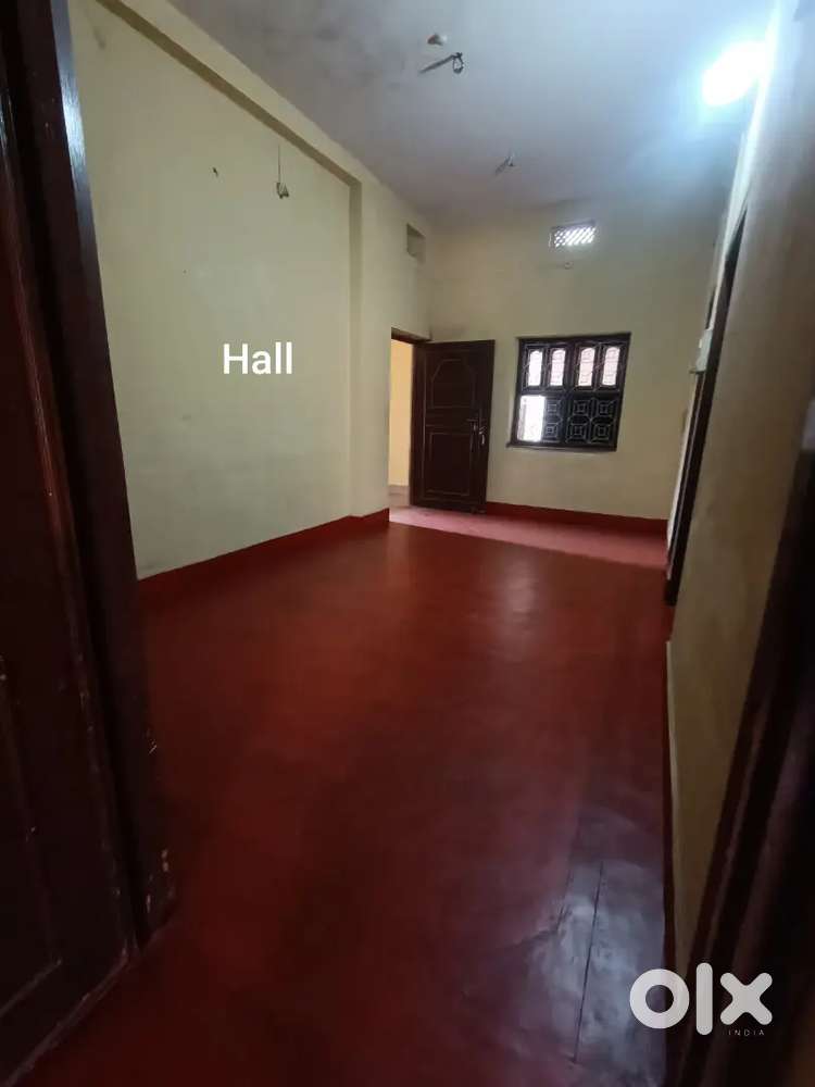 2 BHK room for rent near BT road in Pandra