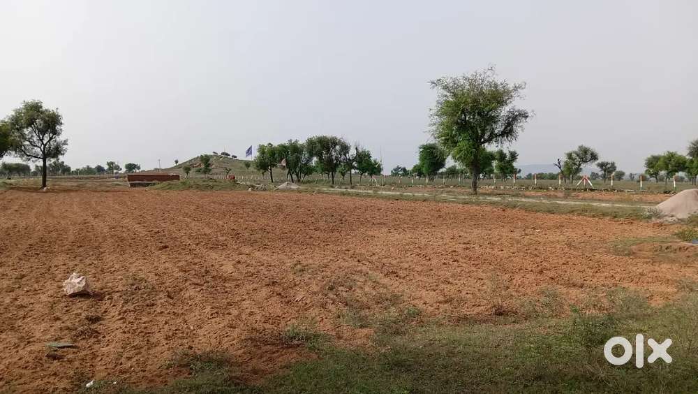 100 gaz plot affordable rates prime location