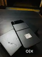 Galaxy Z flip 4