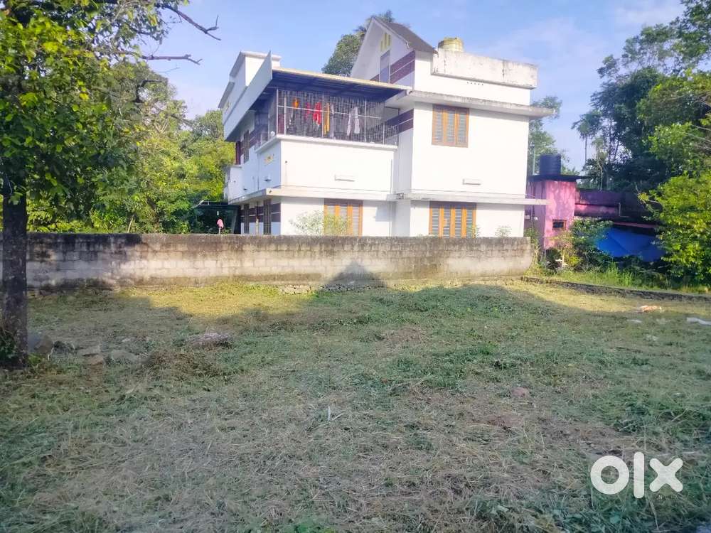 Alangad Aluva varappuzha Bus 5cent plot for sale per cent ₹5 lakh