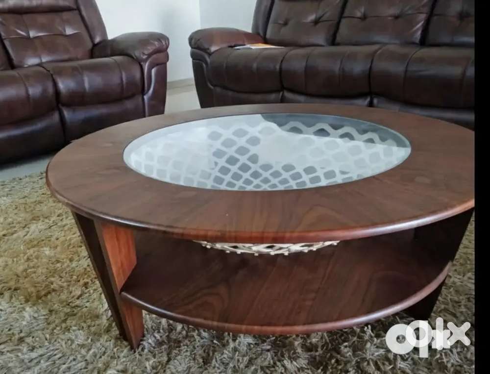 Stylish Wooden Center Table with Glass Top – Excellent Condition