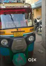 Bajaj CNG auto