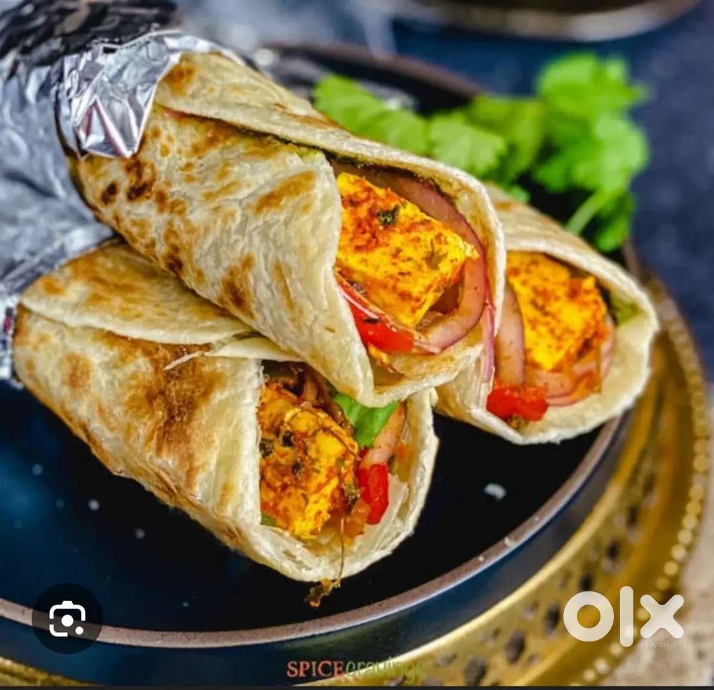 Fast food cook required. Work in evening and earn good money.