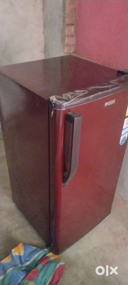 अभी तक प्लग भी नहीं लगाया है नई की नई रखी है