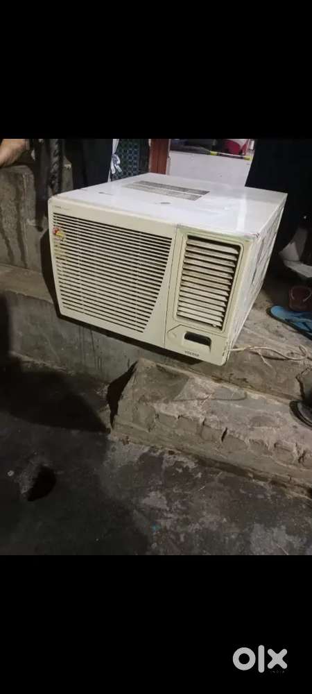 Voltas 1.5ton ac