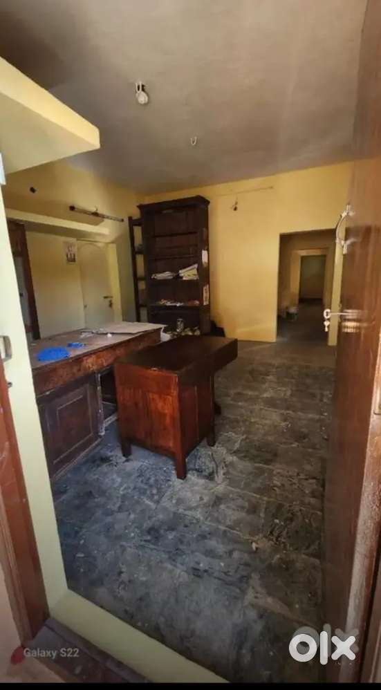 Godown for rent near bus stand