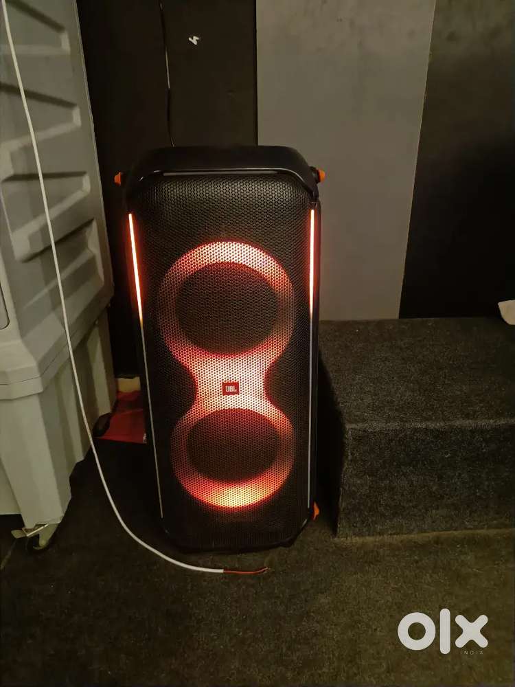 JBL 710 party box