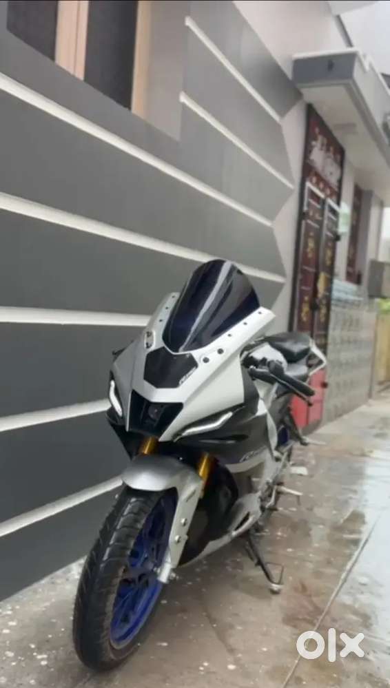 Brand new condition single owner 29000km driven good condition