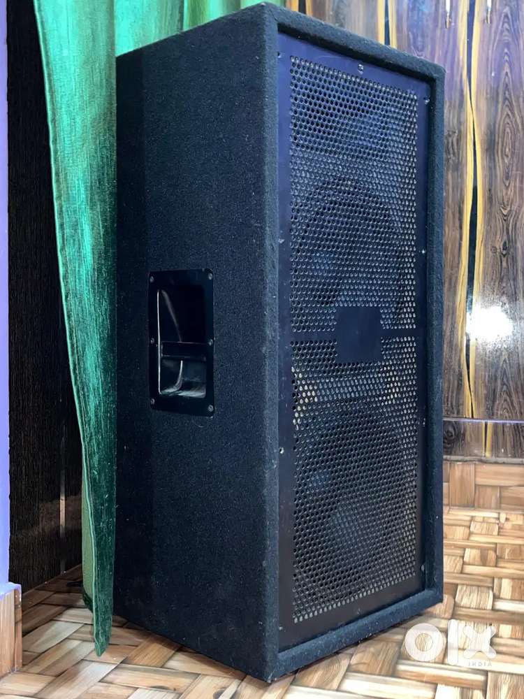 10” Inch Dual DJ Speaker Box  Heavy Bass  Brand New Condition