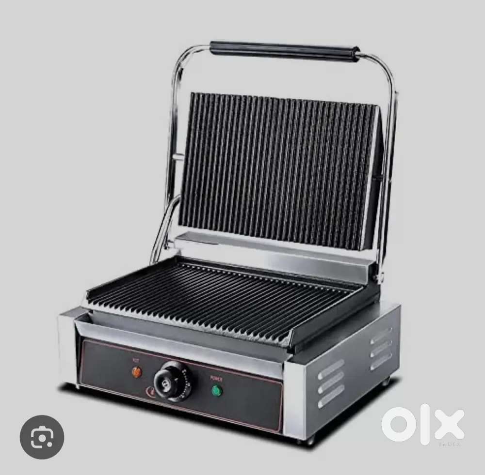 Sandwich griller for commercial use