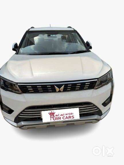 Mahindra XUV300 W8 Diesel, 2023, Diesel