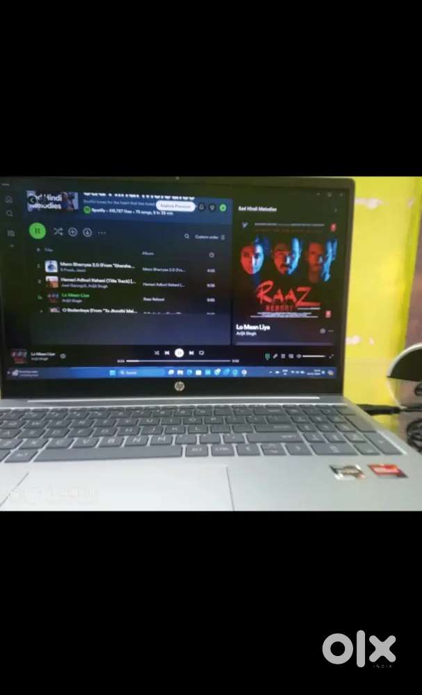 HP 15s Backlit Keyboard Ryzen 3 Quad Core(8 GB/512 GB SSD)15-fc0026AU