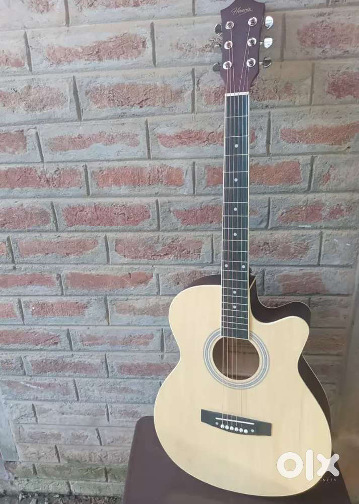 Acoustic guitar