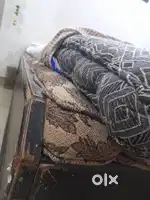 Queen size bed