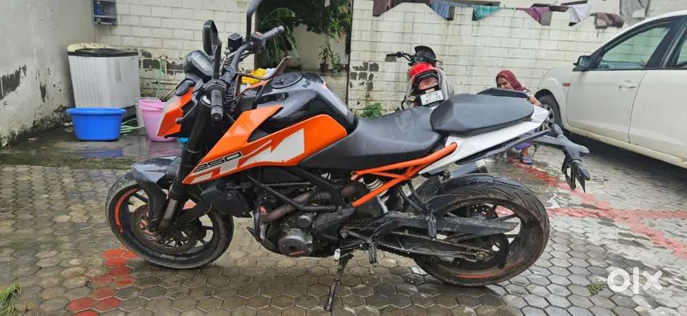 FIRST OWNER KTM DUKE 250