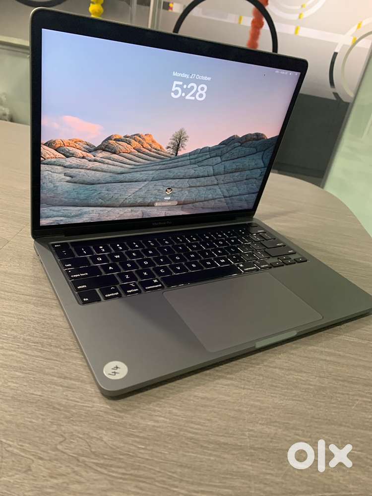 Macbook pro A2251/2020/13inch/Touchbar/Core i7/32GB RAM/512GB SSD/Bill