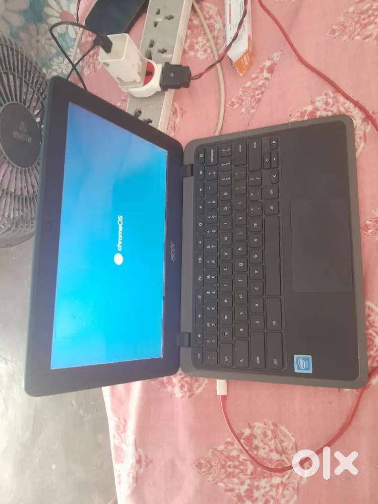 Brand new  condition Chromebook OS