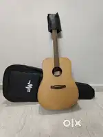 Tanglewood Discovery DBT D BW acoustic guitar.
