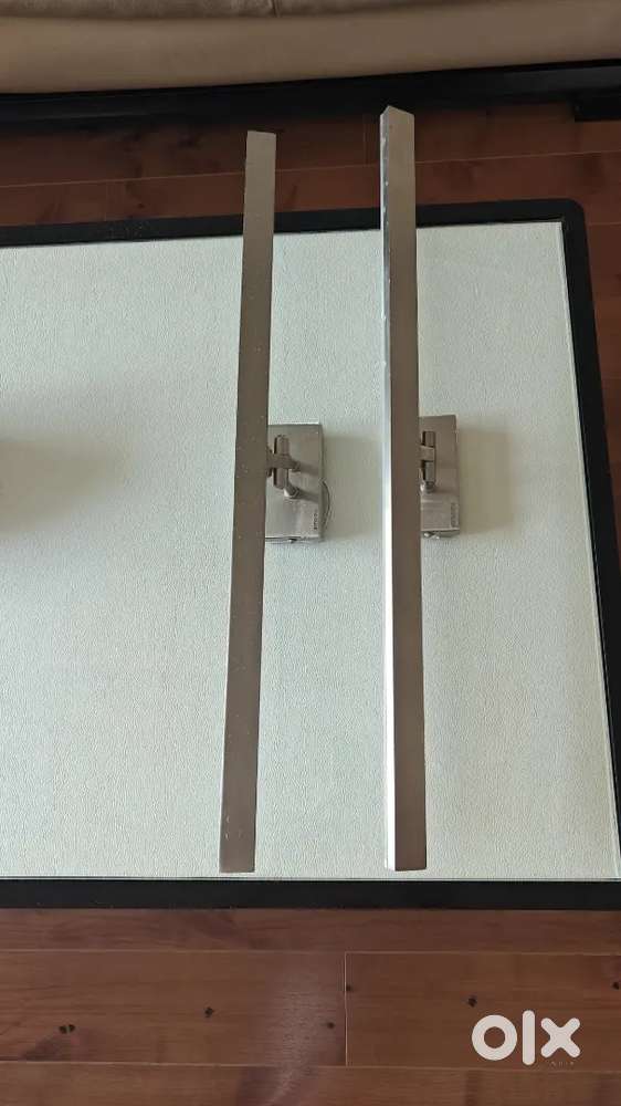 2 Pendant light ,  3 wall lamp, 1 led tubelight