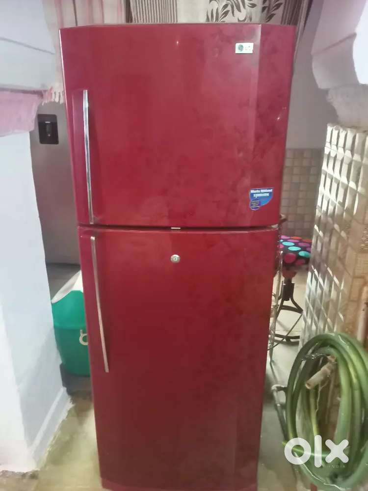 Almost new LG brand Fridge available for sale