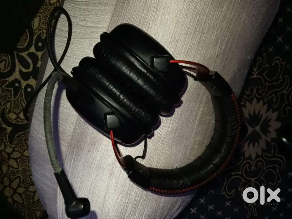 HRX gaming headphones