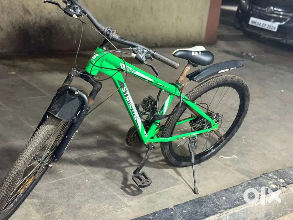 Symactive Racer green colour