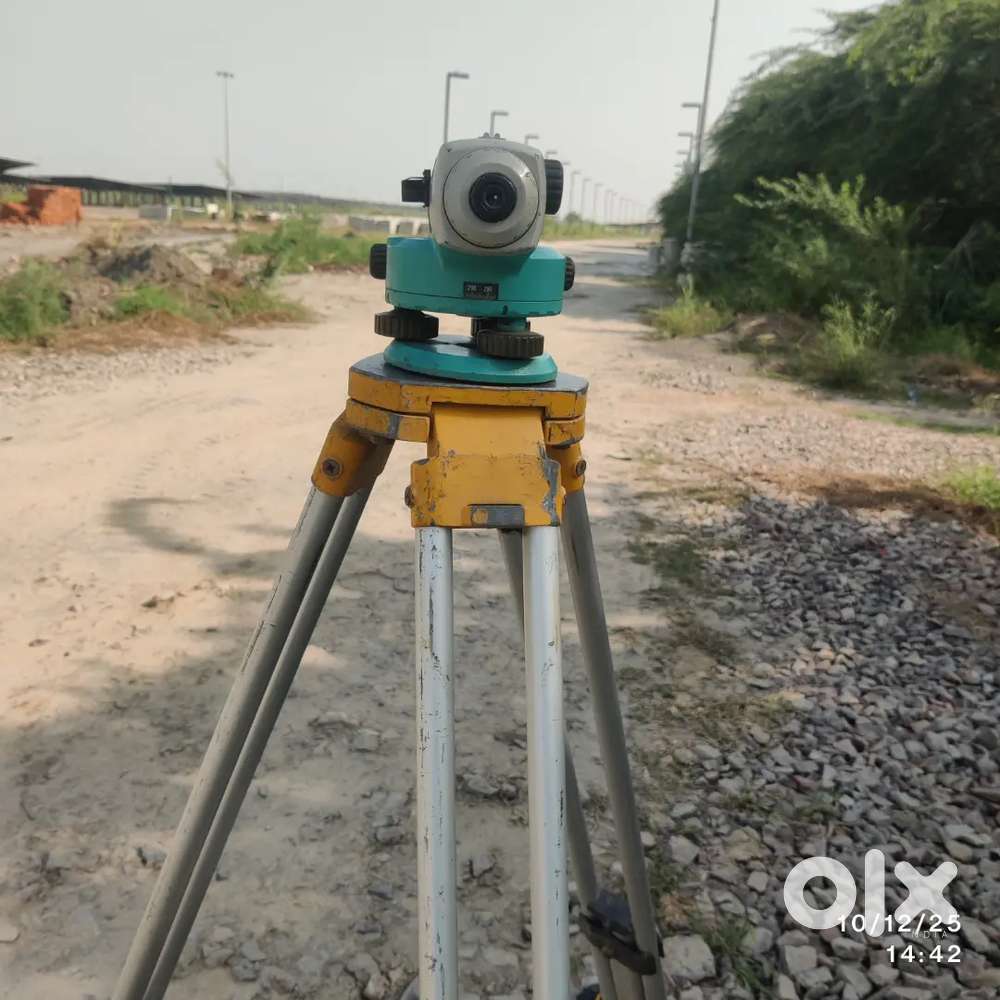 Sokkia auto level machine