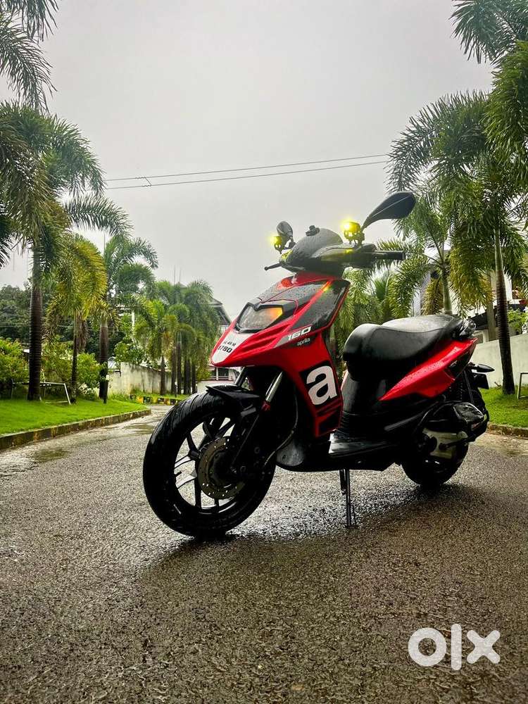 aprilia sr160 red 2021 model