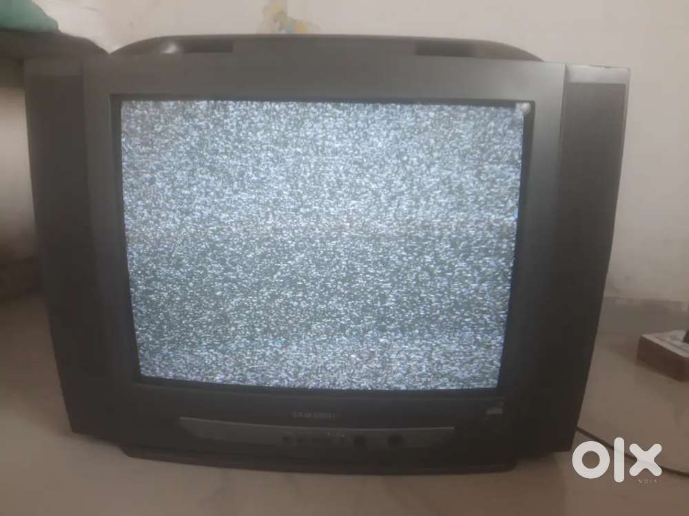 Samsung TV 21 nice condition