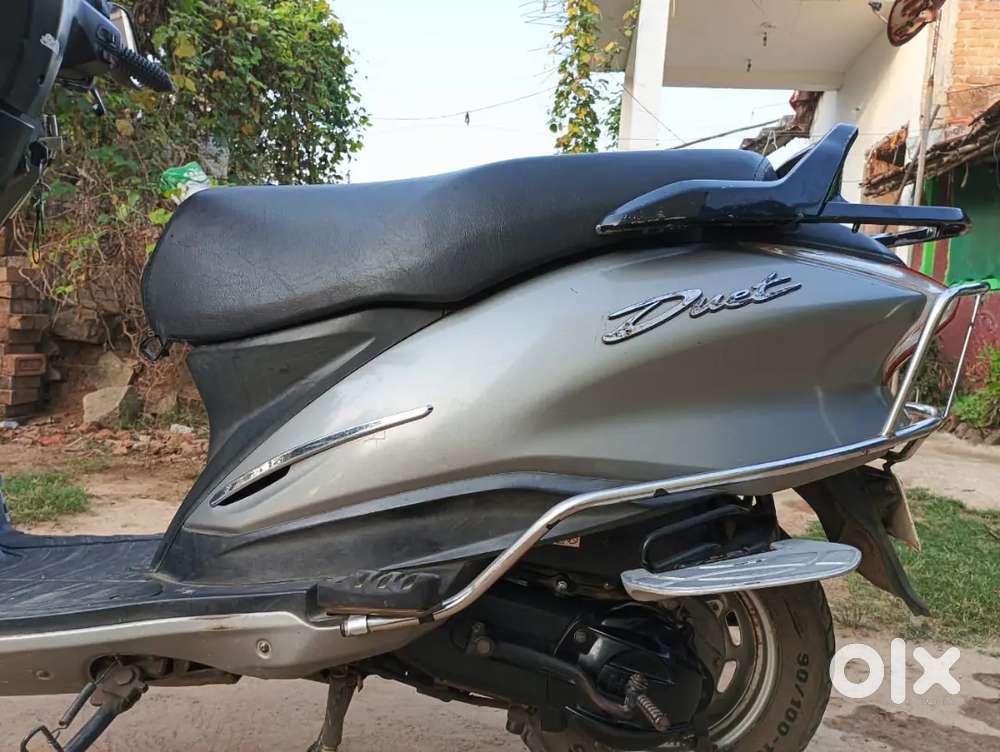 Scooter in good condition and fresh body