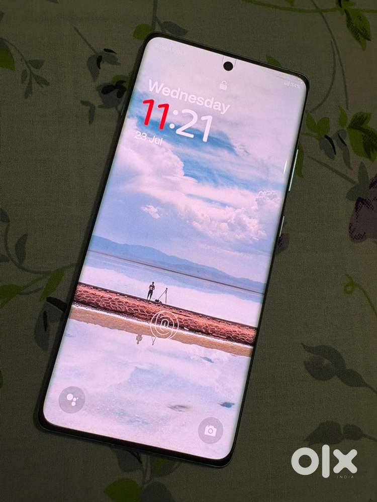 One plus 12 R (8/128 gb) light sky