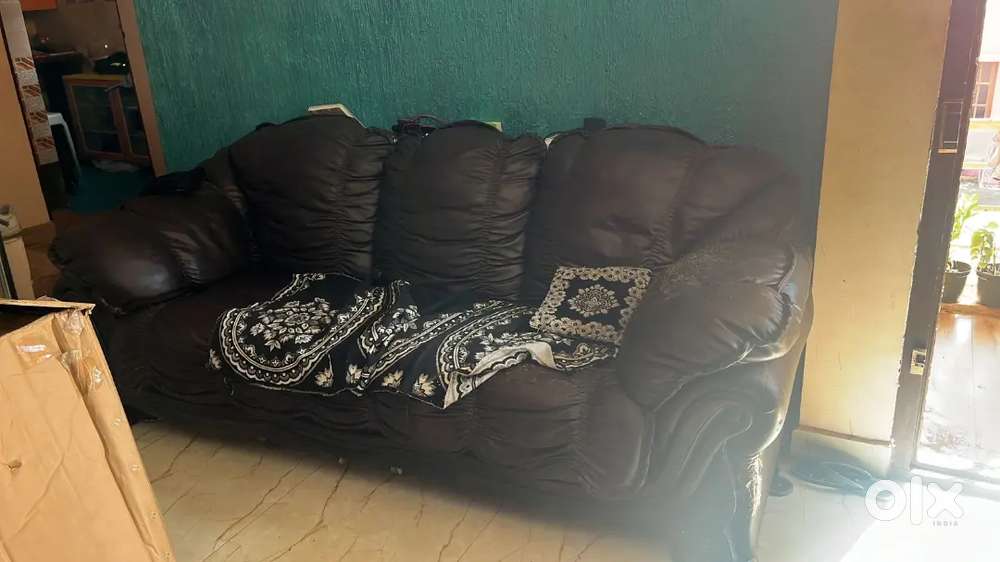 Selling my old sofa