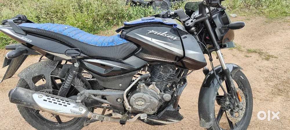 Bajaj Pulsar 150cc with abs system bs4