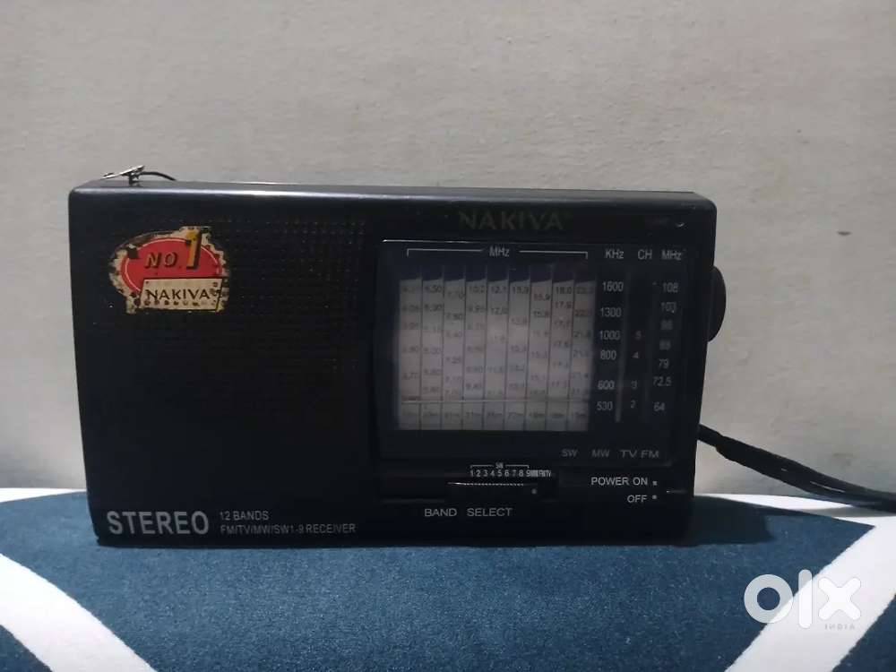 NAKIVA 12 Band Radio