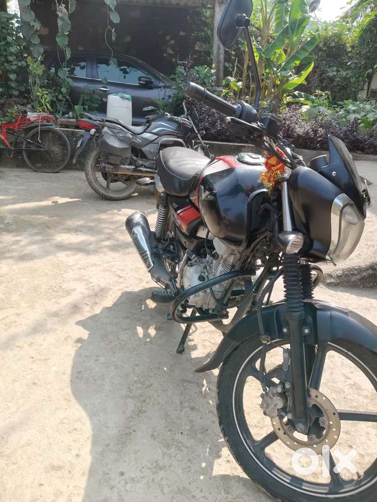 Bajaj vikranta v12