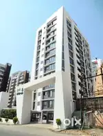 3-Bhk Flat 2200-sqft In Vesu Surat ( HAPPPY ELANZA )