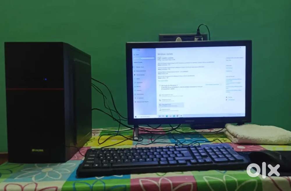 Intel i3 4th gen processor 6gb ram 512gb HDD+ 128gb SSD +anter monitor