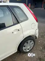 Ford Figo 2010 Petrol 100000 Km Driven
