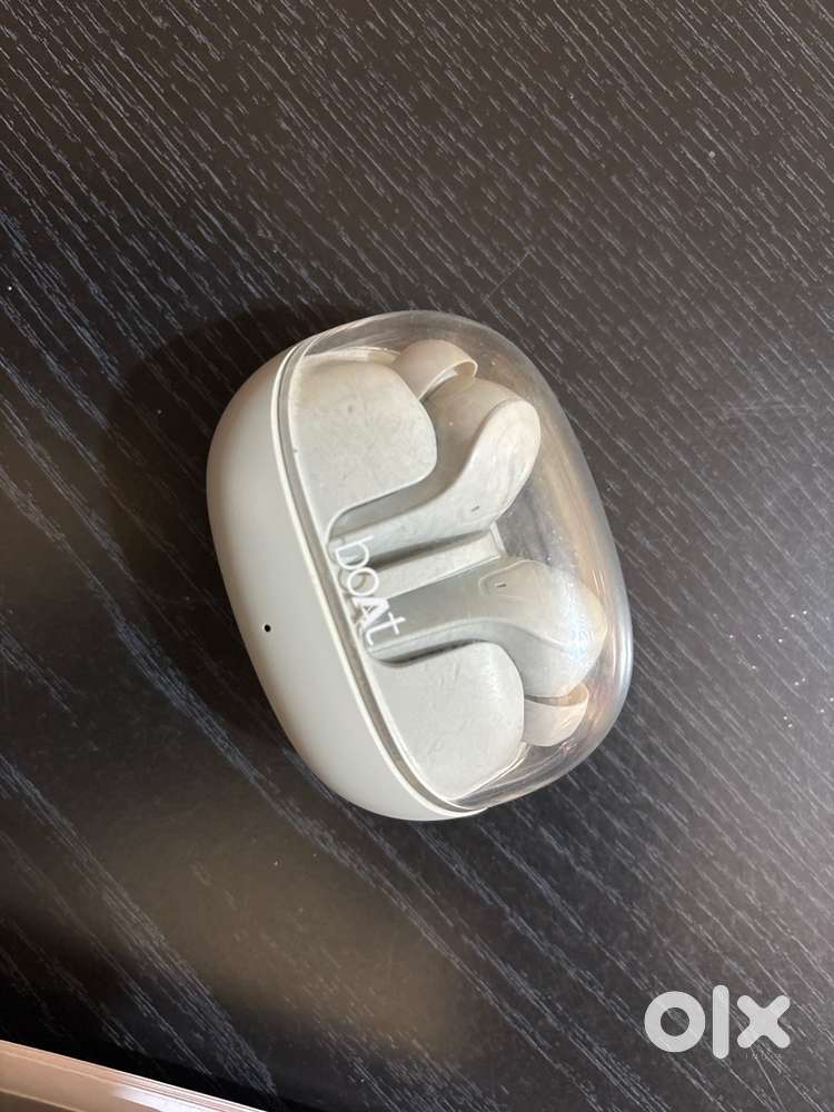 Boat Rockerz Airdopes 311 pro with original bill & box like new