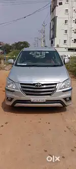 Toyota Innova 2.5 EV (Diesel) PS 8 Seater BS IV, 2014, Diesel