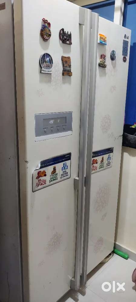 Double door fridge