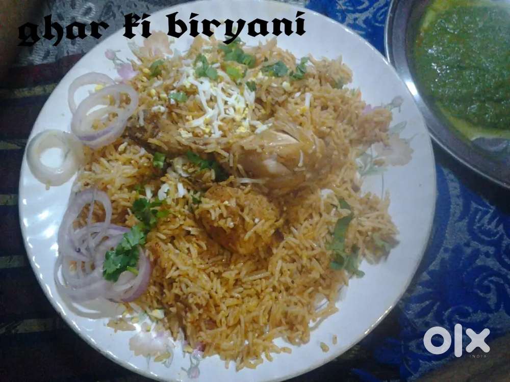 Veg, Non-veg biryani ke liye order kare