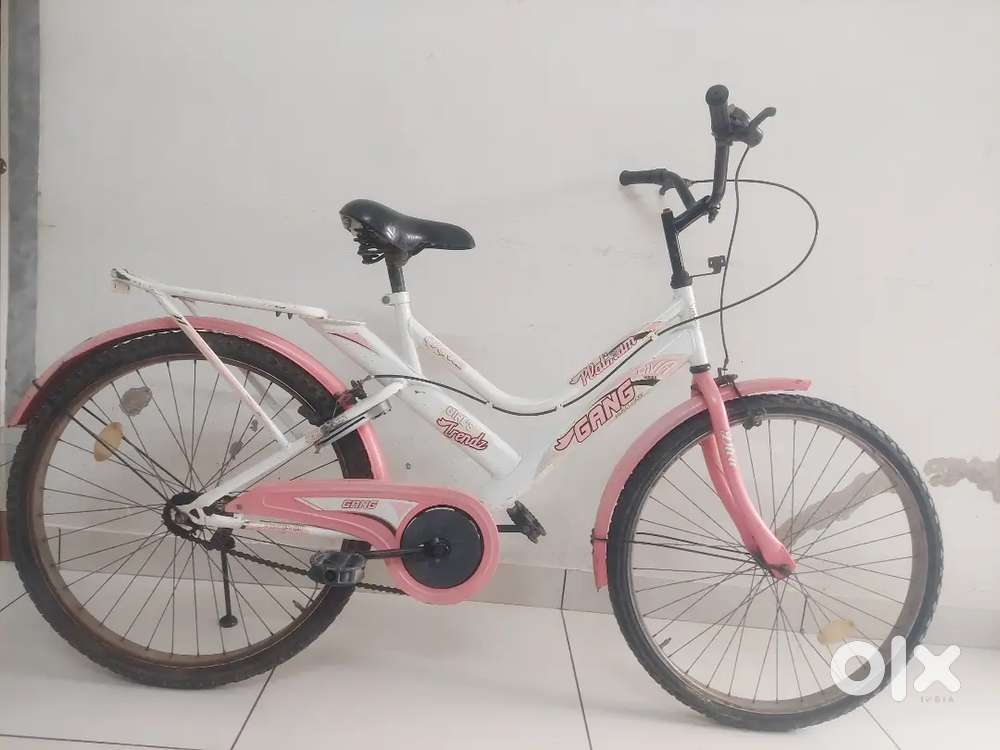 Girls Cycle