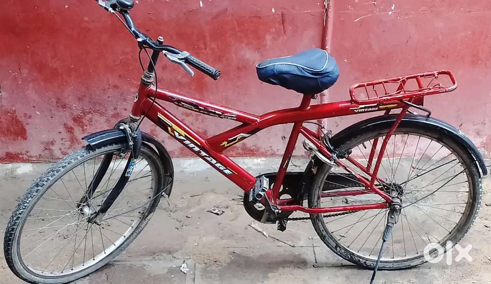 Vintage Heavy Duty Ranger Bicycle In New Condition, Just 1 Year's Old.