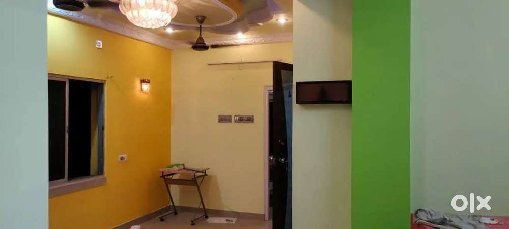 Semifurnished flat for rent 3bhk kestopur hanapara sitlamandir area