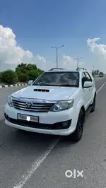 Toyota Fortuner 2013 4x4 Diesel Well Maintained
